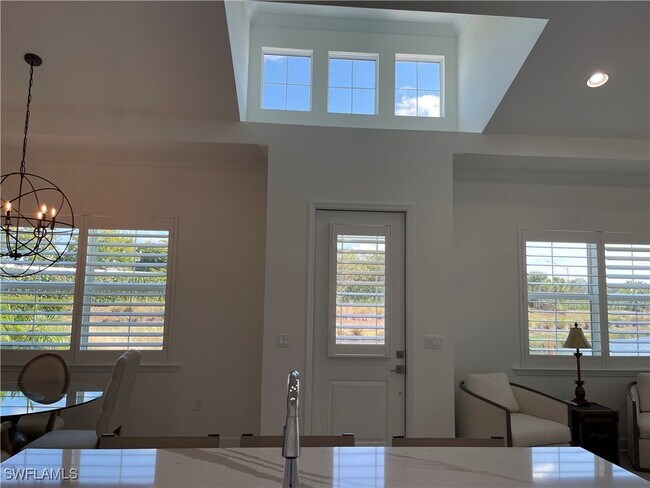 Photo - 6984 Saona CT