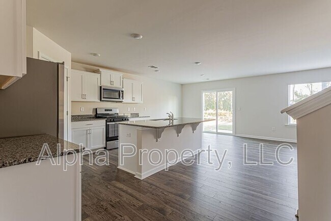 Photo - 852 Wolverine Ln