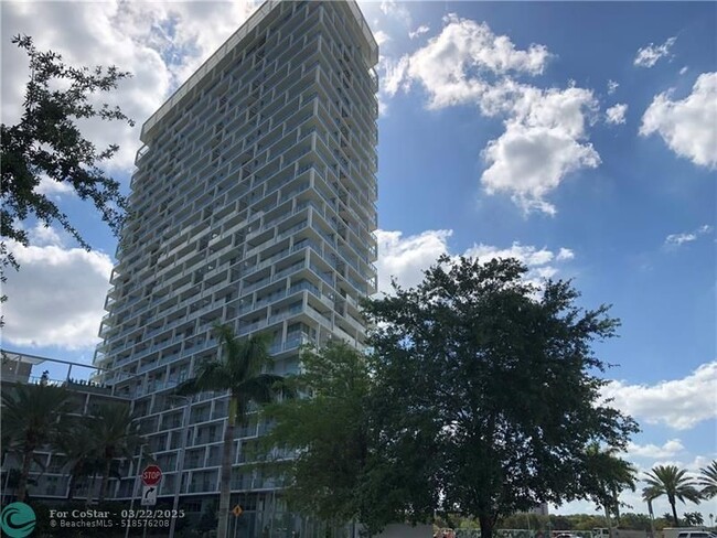 Photo - 2000 Metropica Wy Condo Unit 2504