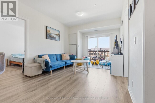 Photo - 128 Grovewood Common Unit 304