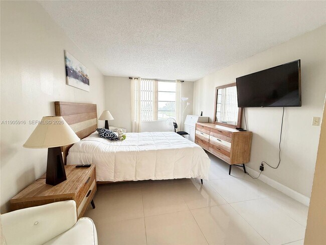 Photo - 8900 Washington St Unit 409