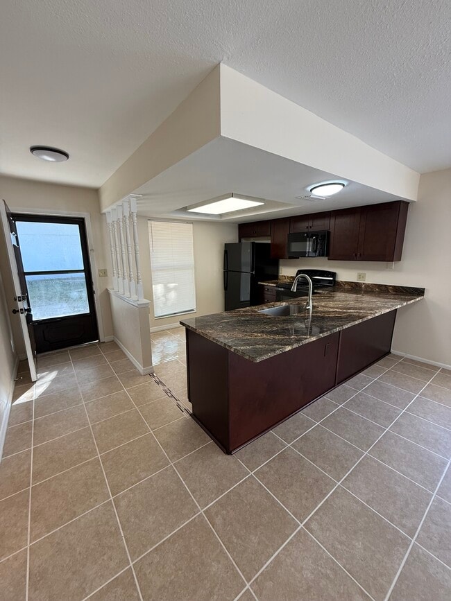 Photo - 2120 Corbin Pl