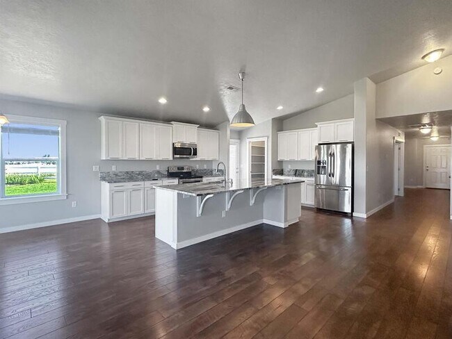 Photo - 112 Pilgrim Way