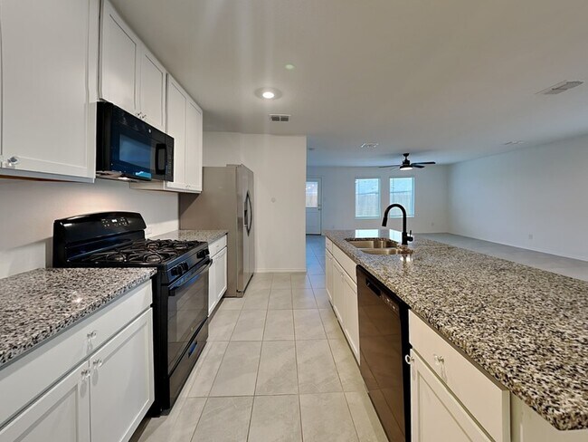 Photo - 1409 Dovekie Dr