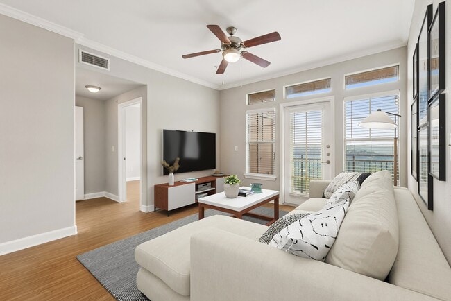10x Living at Grandview