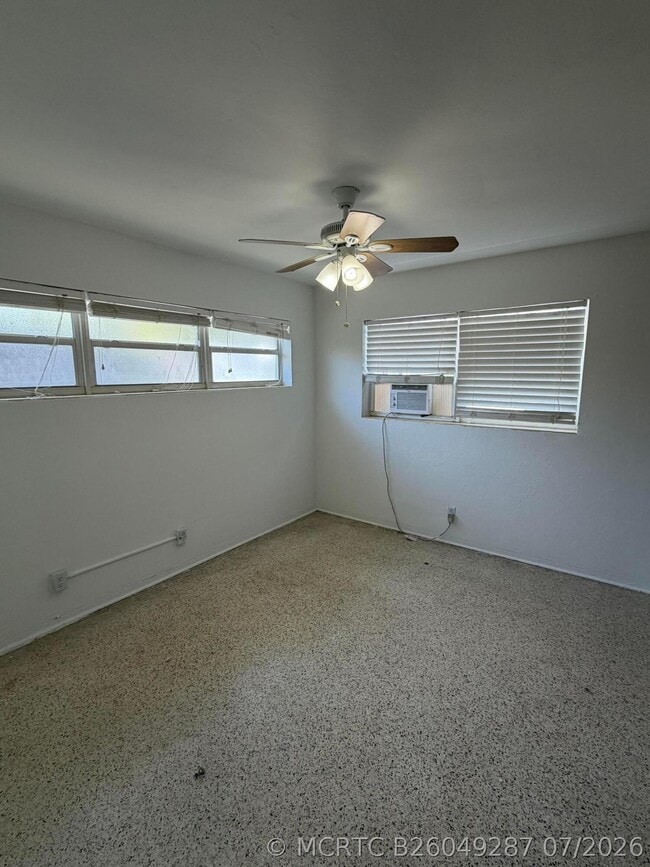 Photo - 350 Nottingham Blvd Unit 1