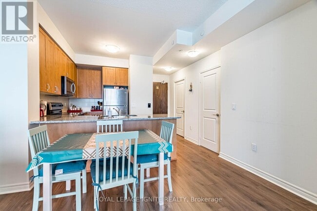 Photo - 349 Rathburn Rd W Unit 602