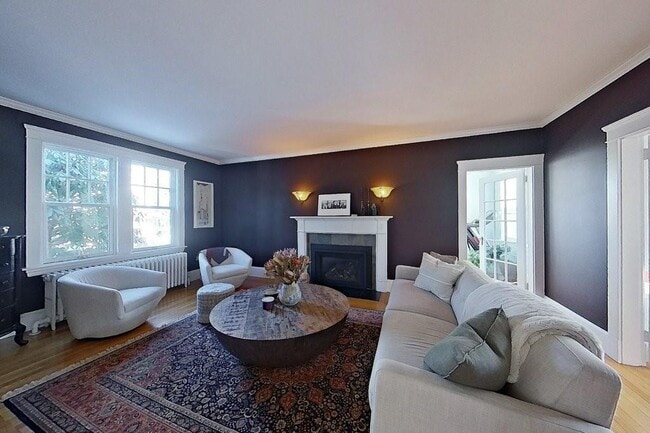 Photo - 27 Cranston Ave