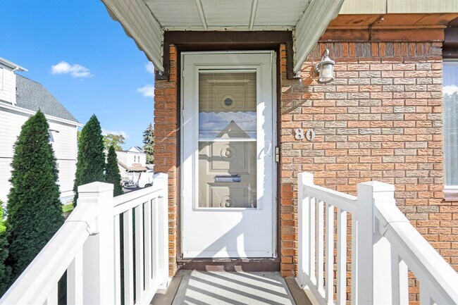 Photo - 80 Wallace St Unidad 2