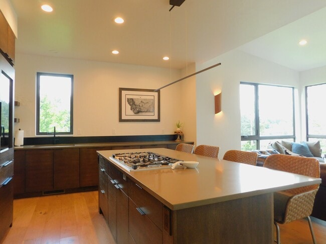 Photo - 55 Shady Pnes Ln