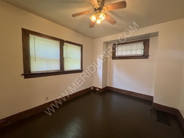 Photo - 3506 Smith St