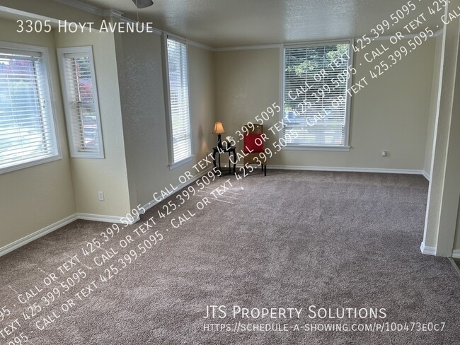 Photo - 3305 Hoyt Ave