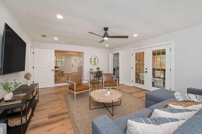 Photo - 111 Patton Dr NE Unidad SI ID1502072P