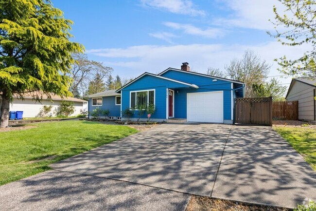 Building Photo - 18040 SE Haig Dr Rental