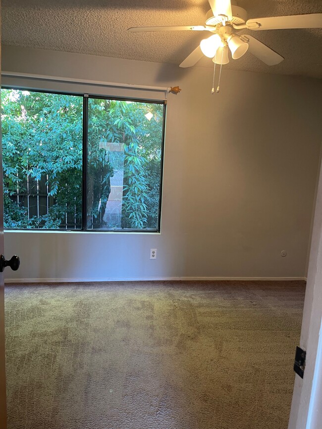 Photo - 750 Chorro St