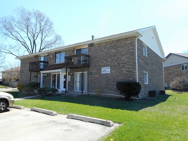 Building Photo - 538 Creekwood Ct Unit A