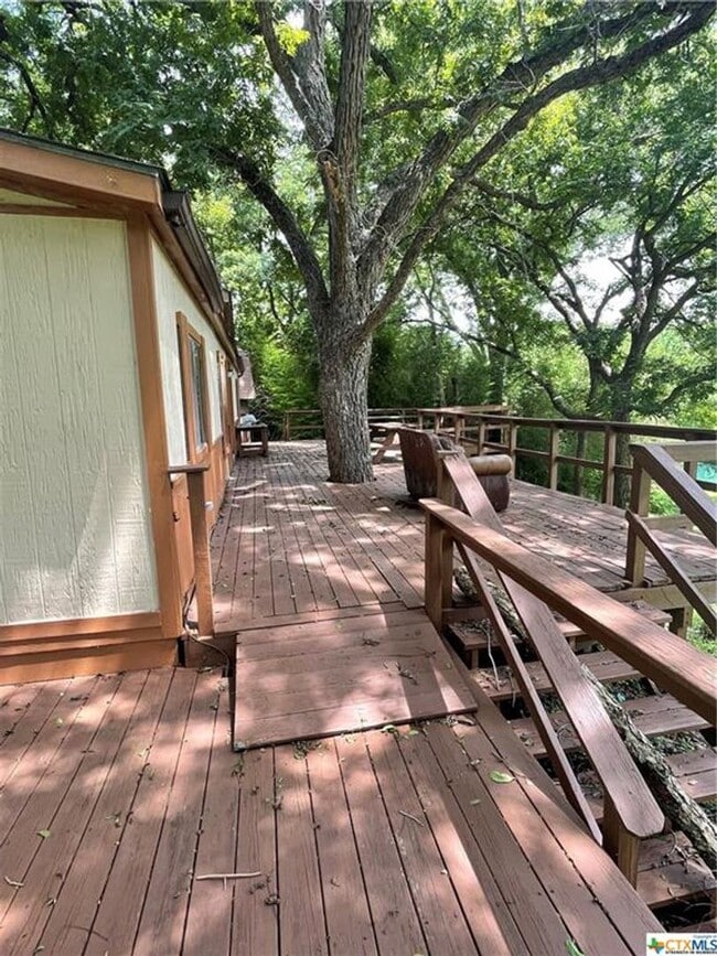Photo - NEW ON MARKET /// RIVER FRONT CABIN AVAILABLE!!