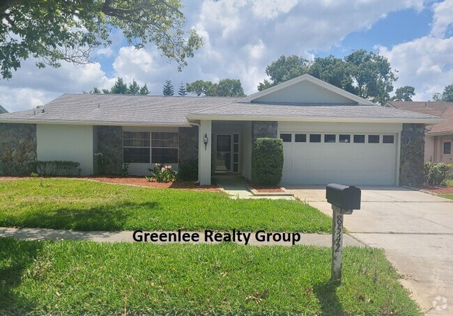 Building Photo - Large 3 Bed/2Bath/2 Car Garage Pool Home! ...