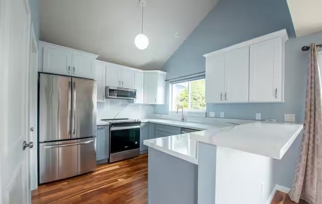 Photo - 9232 1st Dr SE