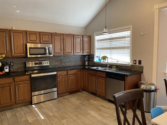 Photo - 6115 S City Vistas Wy