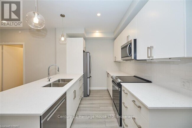 Photo - 118 West St Unit 704