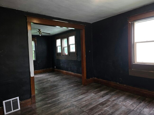Building Photo - 1810 North North Street Rental