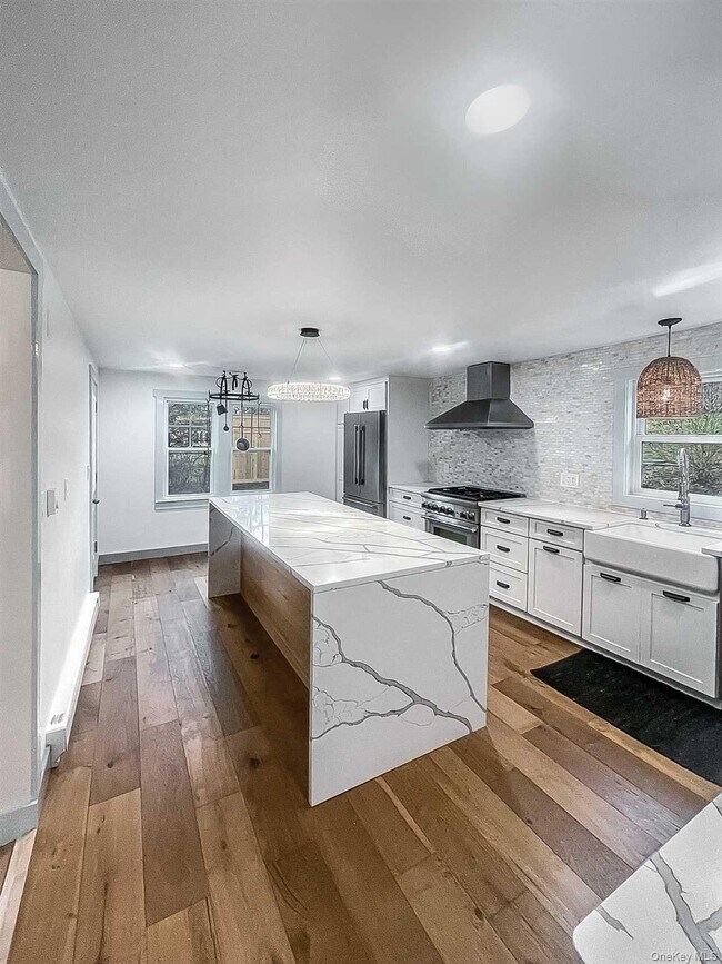 Photo - 5 Valley Farm Rd