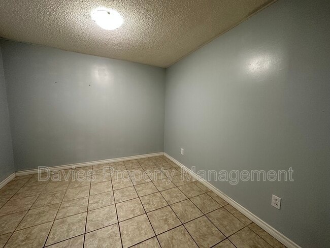Photo - 6704-6132 132 Ave NW