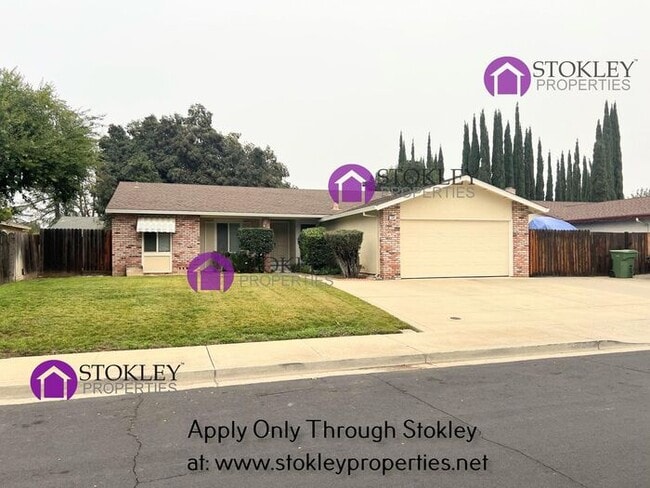 Photo - 580 Heather Pl