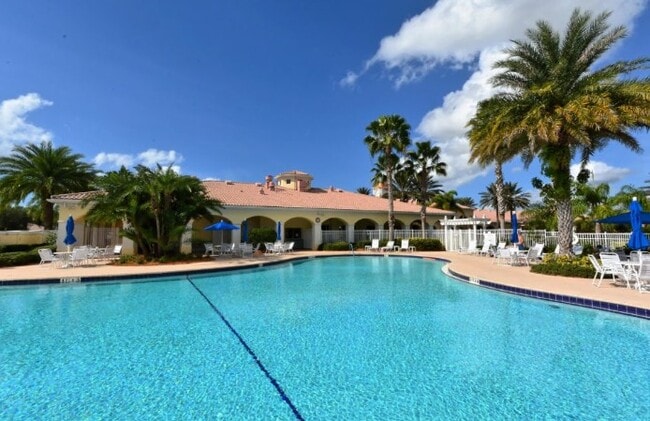 Photo - 5711 Ferrara Dr