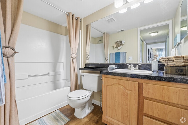Sail - 2BR, 2BA - 884SF - Second Bathroom