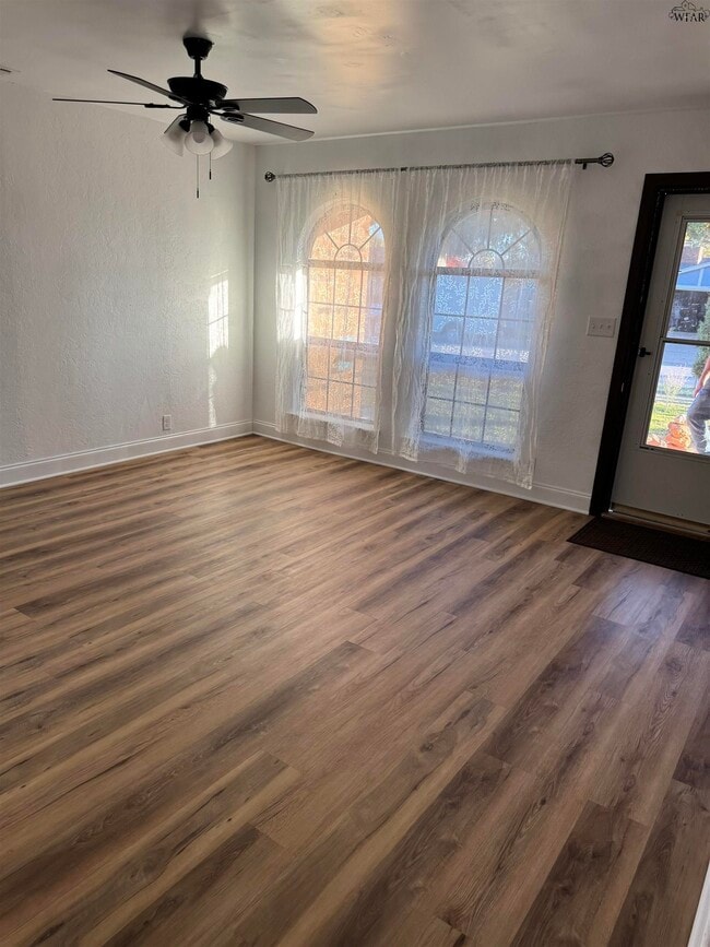 Photo - 2304 Tinker Trl