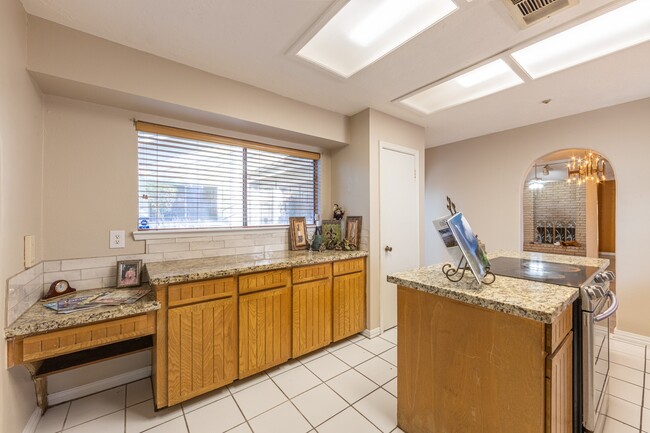 Photo - 6030 Gallant Forest Dr