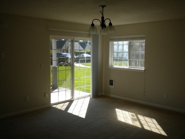 Photo - 2 bedroom in Coburg Meadows