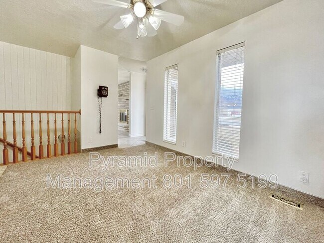 Photo - 8282 S Harrison Cir