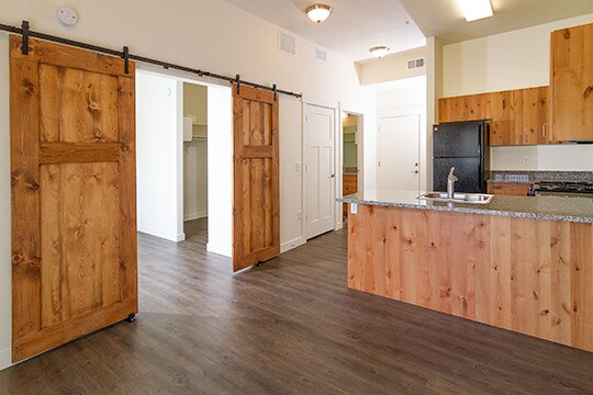 Photo - Ten Fifteen Apartments