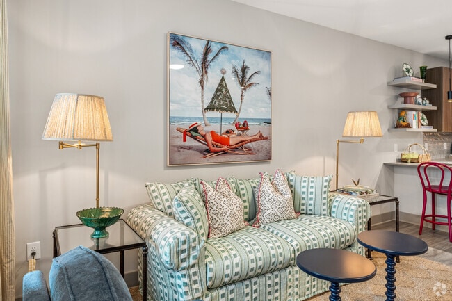The Ironwood 1BR, 1BA - 790SF - Living Room