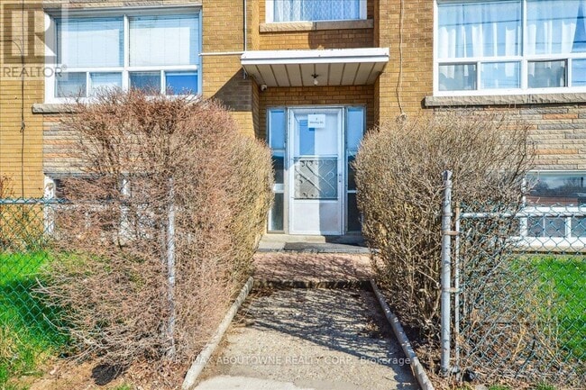Photo - 2 Wesley St Unit 5