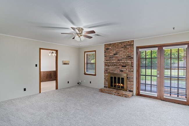 Photo - 1554 Westbury Dr