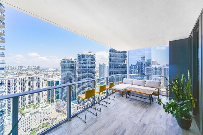 Building Photo - 1010 Brickell Ave Unit 4411