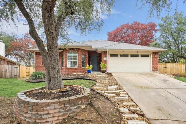 Photo - 101 Muscovy Ln