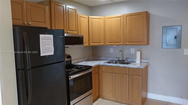 Photo - 715 NE 2nd Ave Unit 203