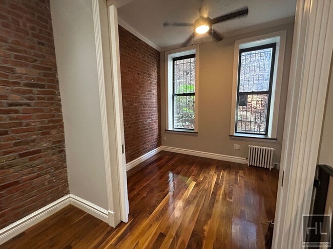 Building Photo - Avenue B Rental