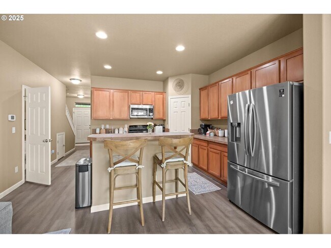 Photo - Evergreen Park Townhouse