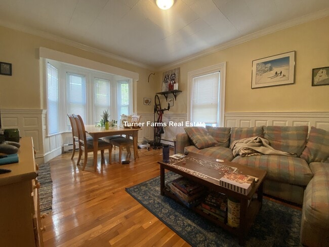 Building Photo - 7 Craigie Ter Unit 1
