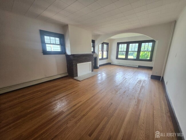 Photo - 108 Bell Ave Unidad A