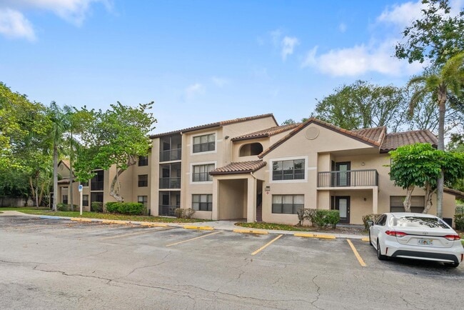 Building Photo - 4201 W McNab Rd Unit 25