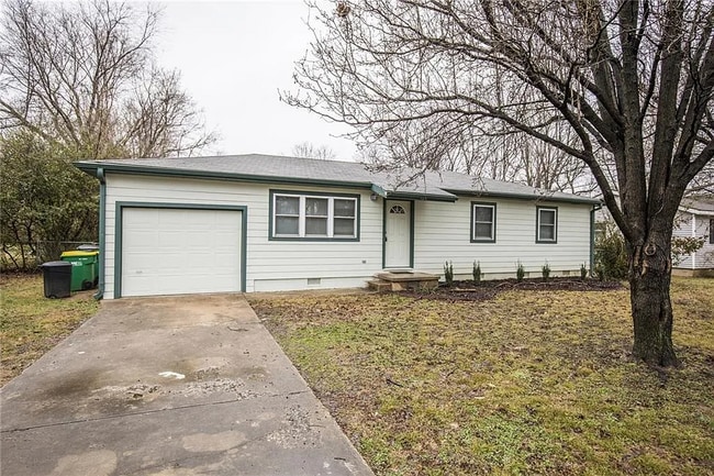 Building Photo - 2106 Dogwood Pl Rental