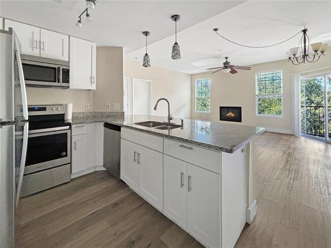 Photo - 2025 Erving Cir Unit 303