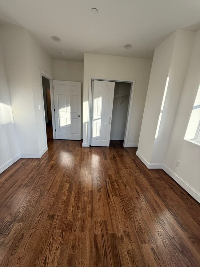 Photo - 272 Broadway Unit B